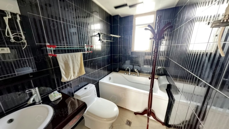 Apartment for rent in Wuhan - Longjiang Court Area A - Photo 7