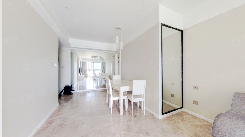 Hefei expat housing - Furnished apartment: New Land Center