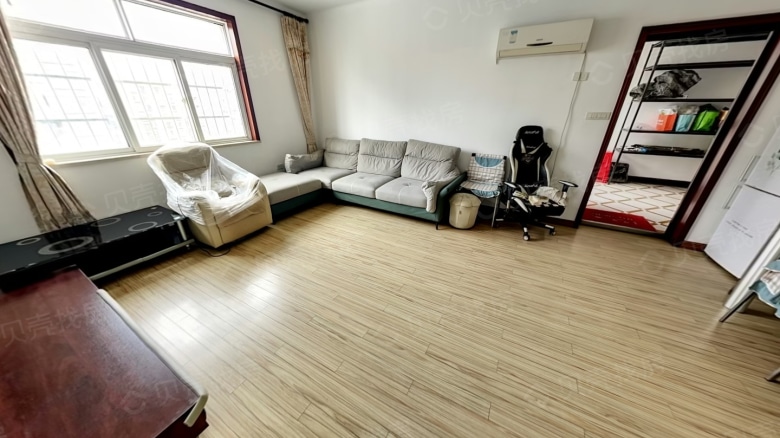 Wuhan expat housing - Furnished apartment: Longjiang Court Area A