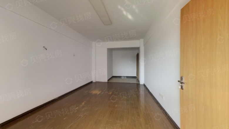 Apartment for rent in Wuhan - Jianghong Century Garden, Block A - Photo 4