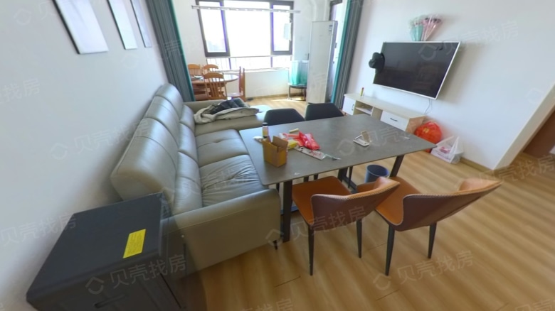 Rent Apartment in Qingdao: Zhonghai Haibo Yayuan