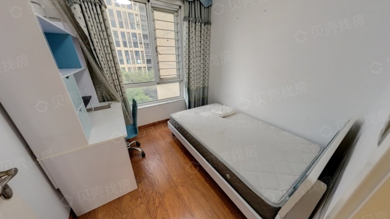 Apartment for rent in Wuhan - Greenland Central Plaza Area A - Photo 4