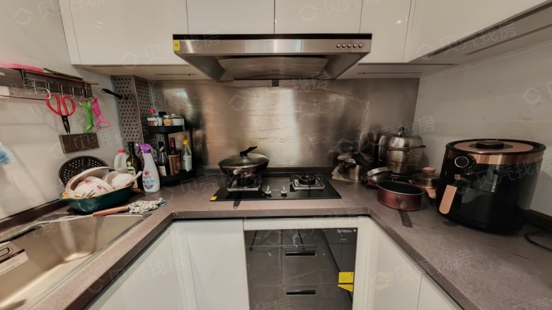 Apartment for rent in Ningbo - Haishu Jinmao Mansion - Photo 10