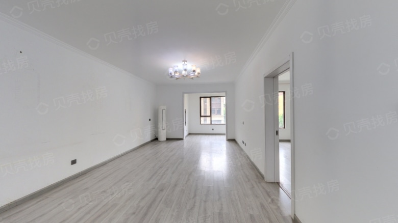 Taiyuan expat housing - Furnished apartment: Zhongzheng Qinxianmen