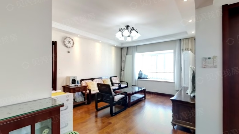 Apartment for rent in Qingdao - Yingxiu Garden - Photo 1