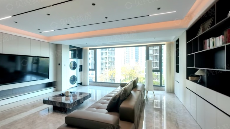 Rent Apartment in Nantong: Shimao Brilliant Future