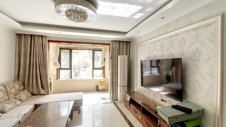 Qingdao expat housing - Furnished apartment: Zhonghai Lin'an Mansion
