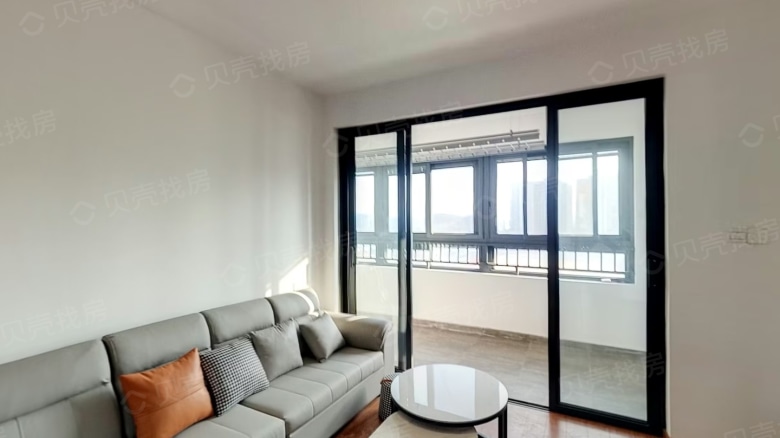 Nanjing expat housing - Furnished apartment: Zhengrong Runlan Mansion