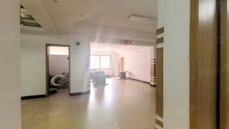 Apartment for rent in Wuhan - Jianghong Century Garden, Block A - Photo 1