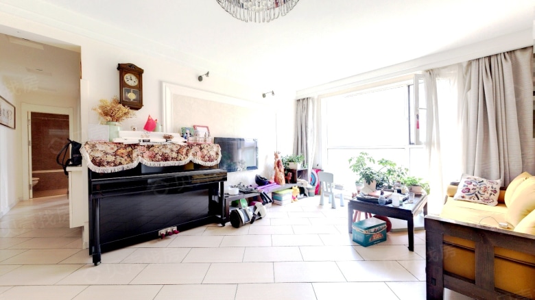 Rent Apartment in Qingdao: Vanke Golden City