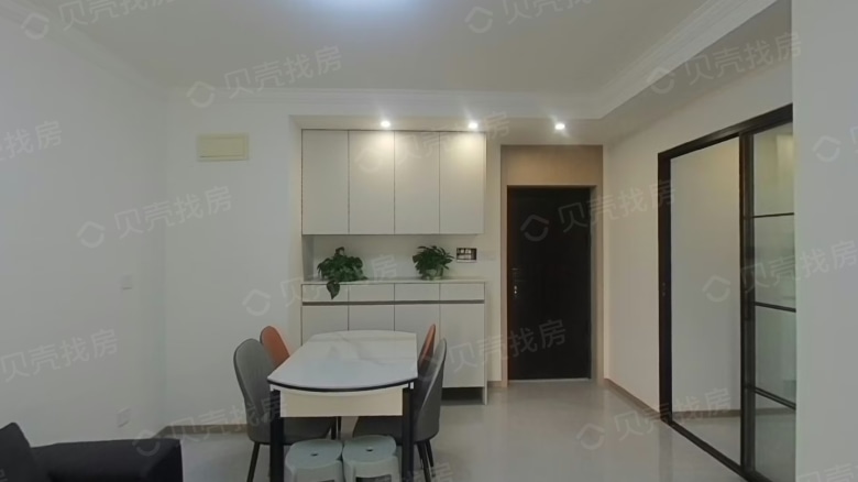 Apartment for rent in Shanghai - Jinkui New City (East District) - Photo 2