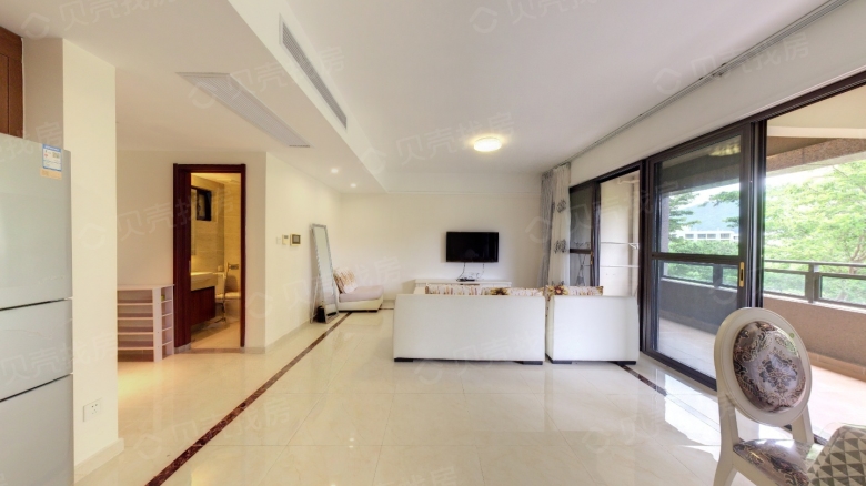 Rent Apartment in Sanya: Greenland · Yue Lan Bay