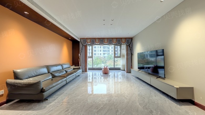 Apartment for rent in Wuhan - Optics Valley Innovation World Phase 1 - Photo 2