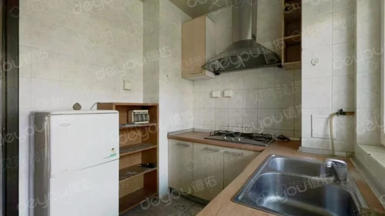 Sea Breeze Garden - View 4