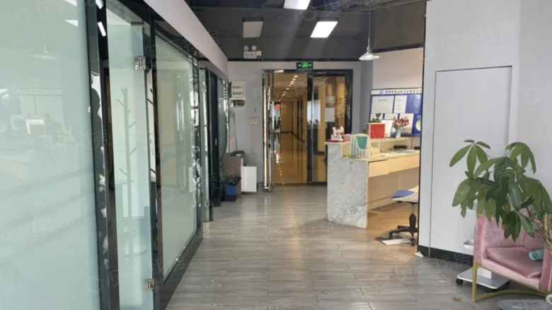 Related Property Image