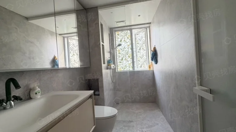 Luoniushan Jiuyue Terrace - View 7