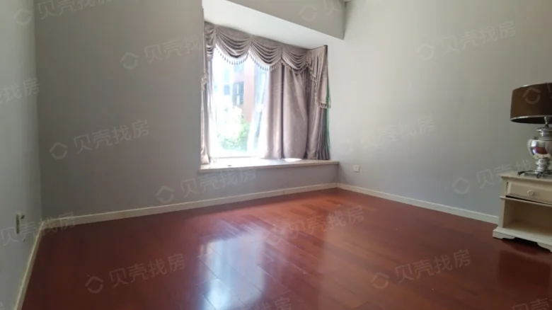 Related Property Image