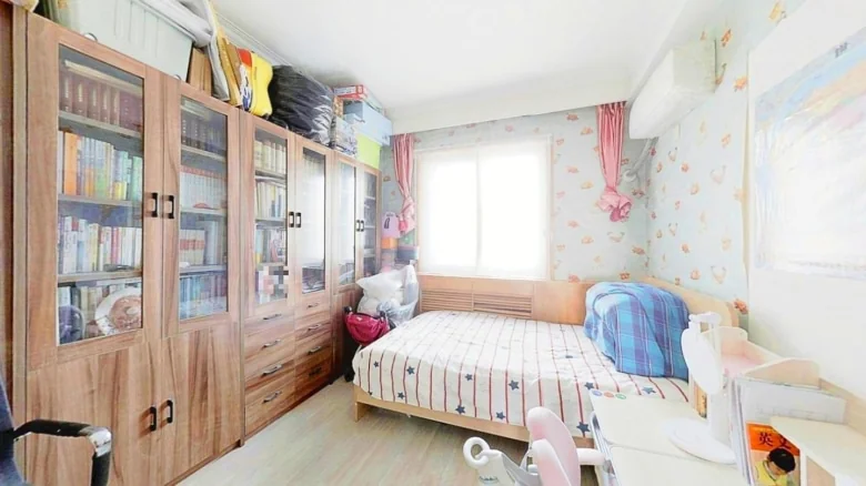 Related Property Image