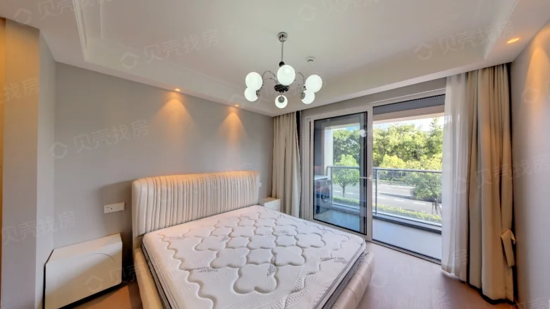 Riverside Elite Residence - View 3