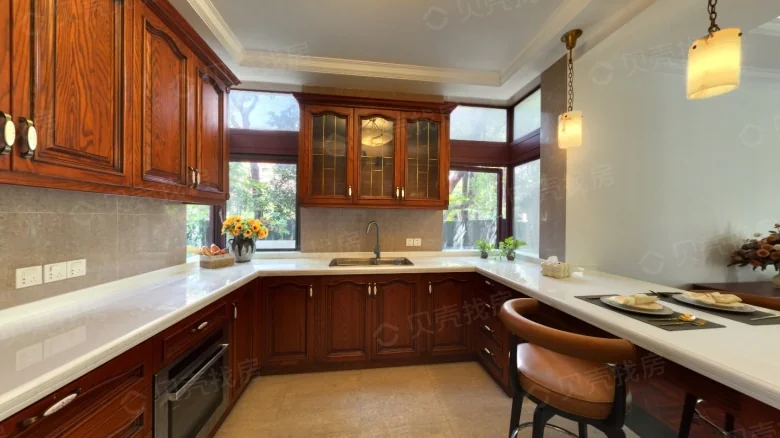 Silver Wave Golf Villa - View 14