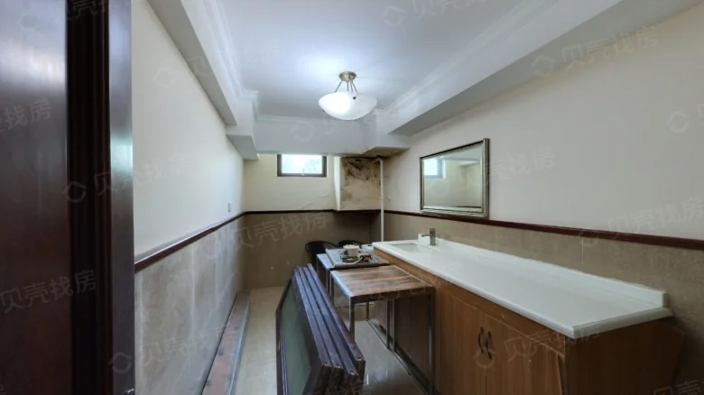 Silver Wave Golf Villa - View 20