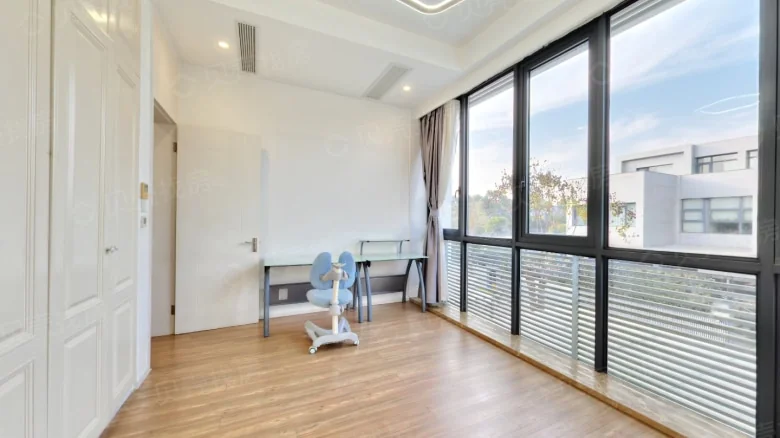 Qinfeng Yajing - View 8