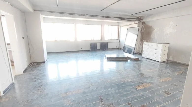 Related Property Image