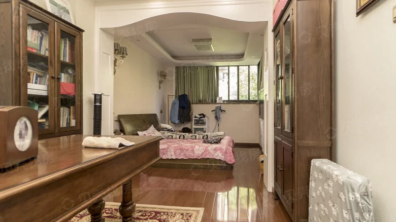 Related Property Image