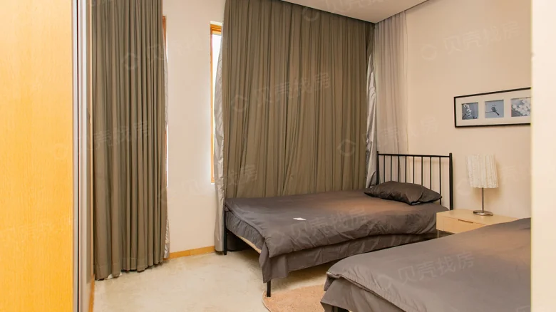 Heavenly Horse Golf Villa - View 8