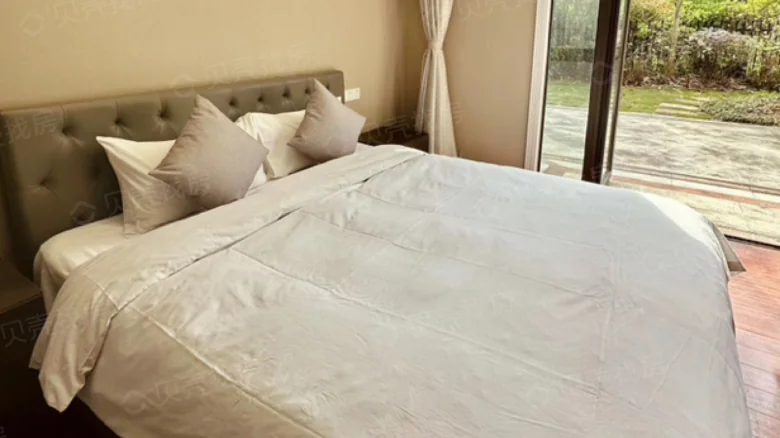 Related Property Image