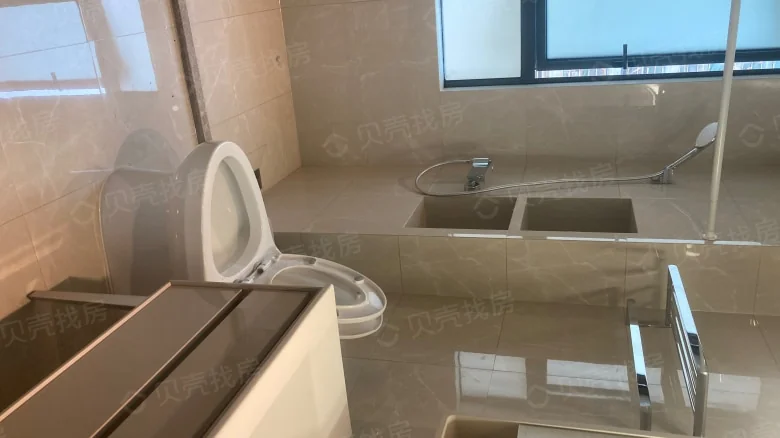 Contemporary Cloud Valley - View 5