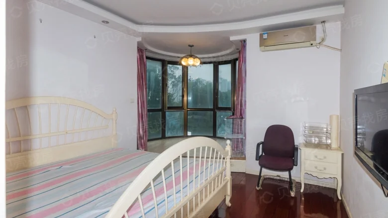 Springtime Garden City Lakefront Lingyu - View 4