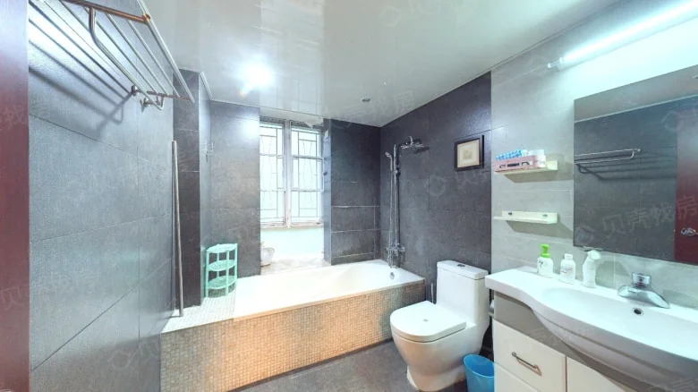 One Manor Apartment Complex - View 8