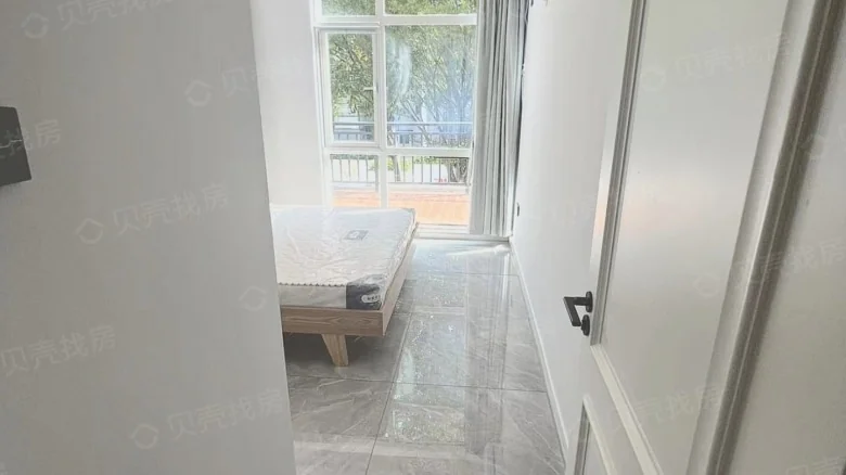 Related Property Image