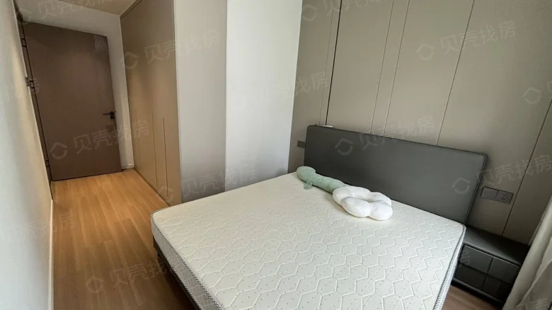 Related Property Image