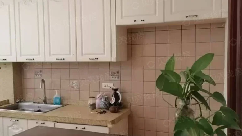 Luhua Scented Dew Walk - View 9