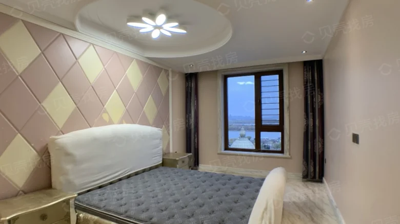 Shenghe World - View 3