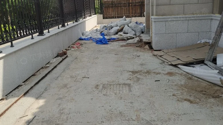 Related Property Image