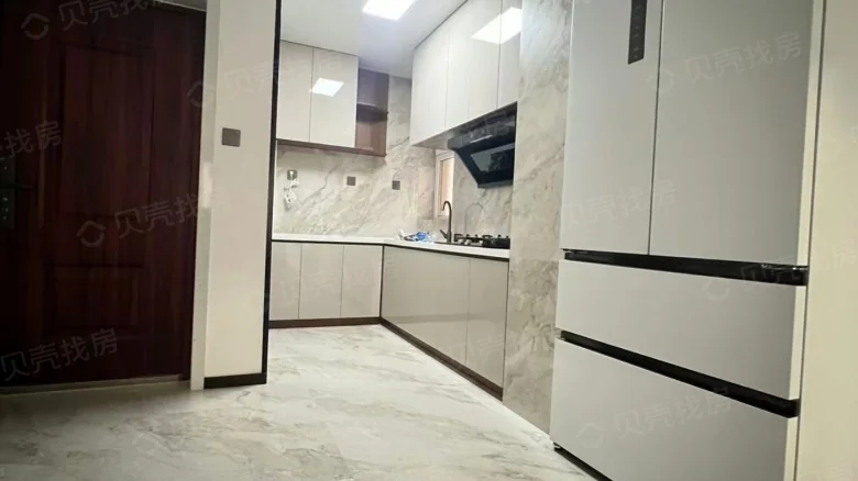 Shengjing Cloud Mansion - View 4