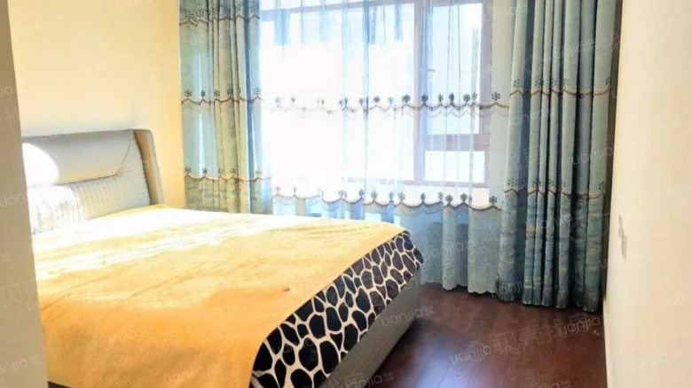 Vanke Jade Riverside Phase I - View 2