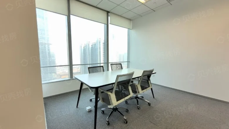 Kowloon Commerce Centre - View 2