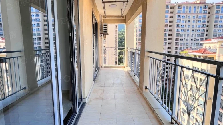 Peninsula Blue Bay - View 7