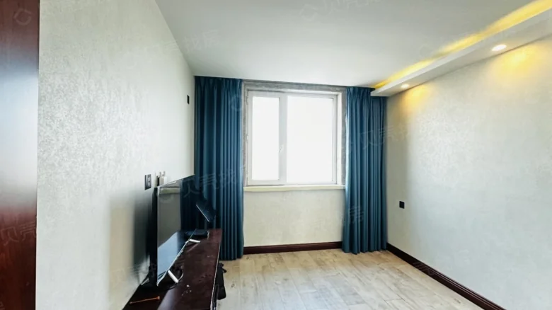 Emerald Lake Sky Earth Emerald Garden - View 9