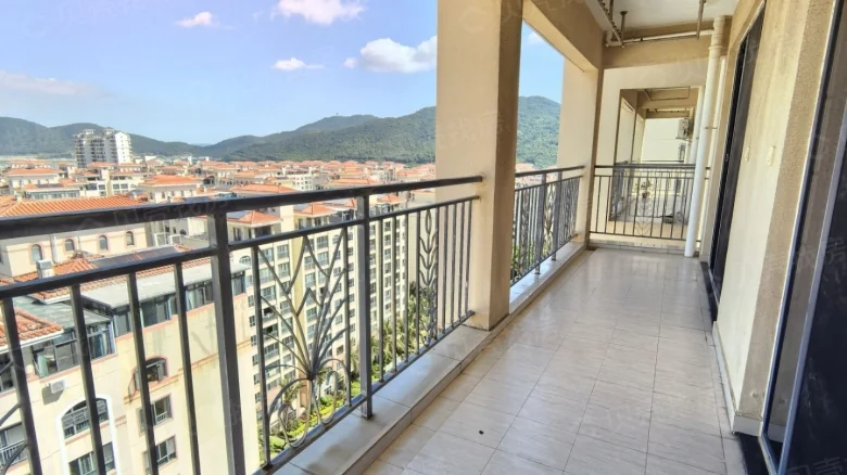 Peninsula Blue Bay - View 8