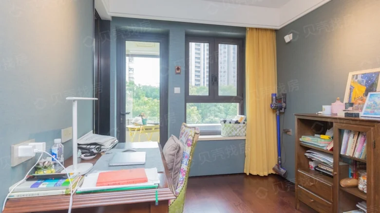 Vanke Legend by the Sea - View 6