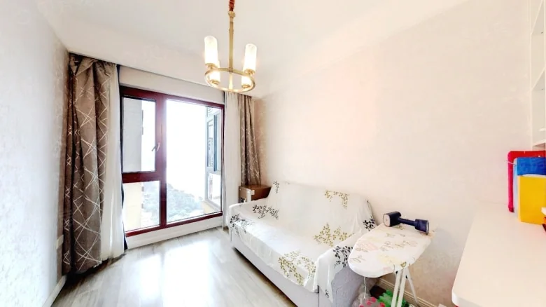 Related Property Image