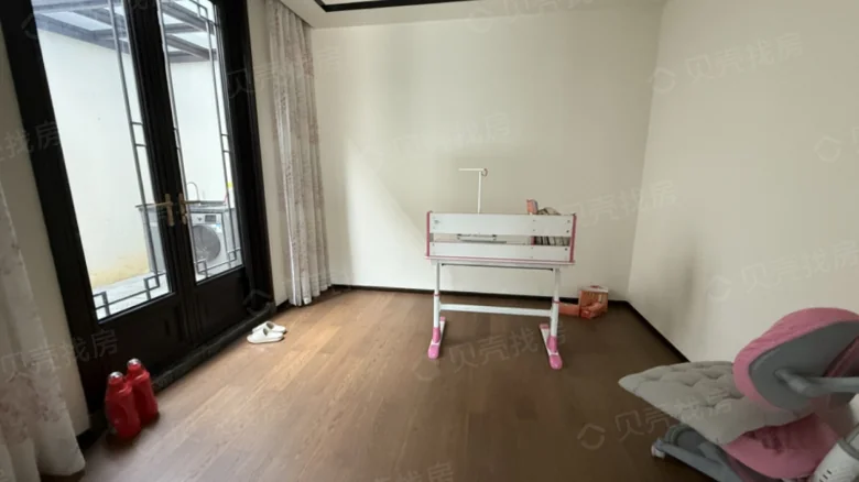 Related Property Image