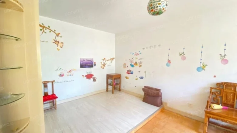 Related Property Image