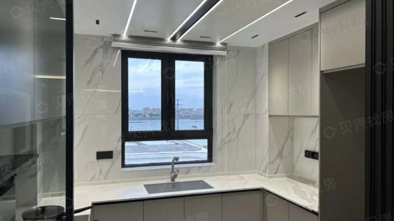 New City Seal Mansion - View 10