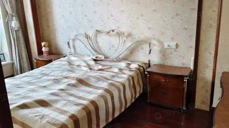 Prosperity Garden Courtyard Residence - View 9